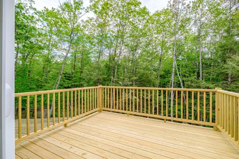 4 Lochview Drive Lewiston ME 04240