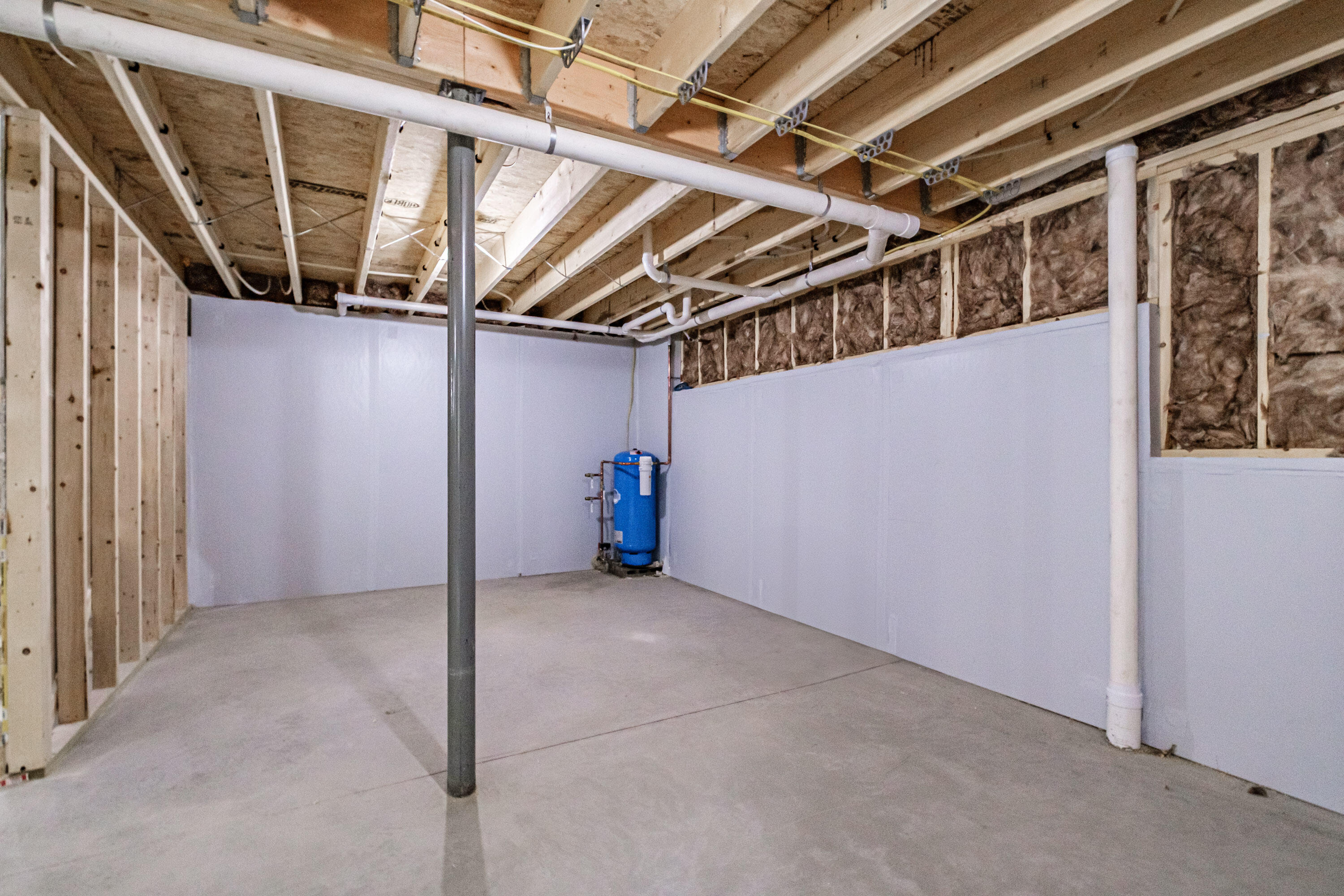 4 Lochview Drive Lewiston ME 04240