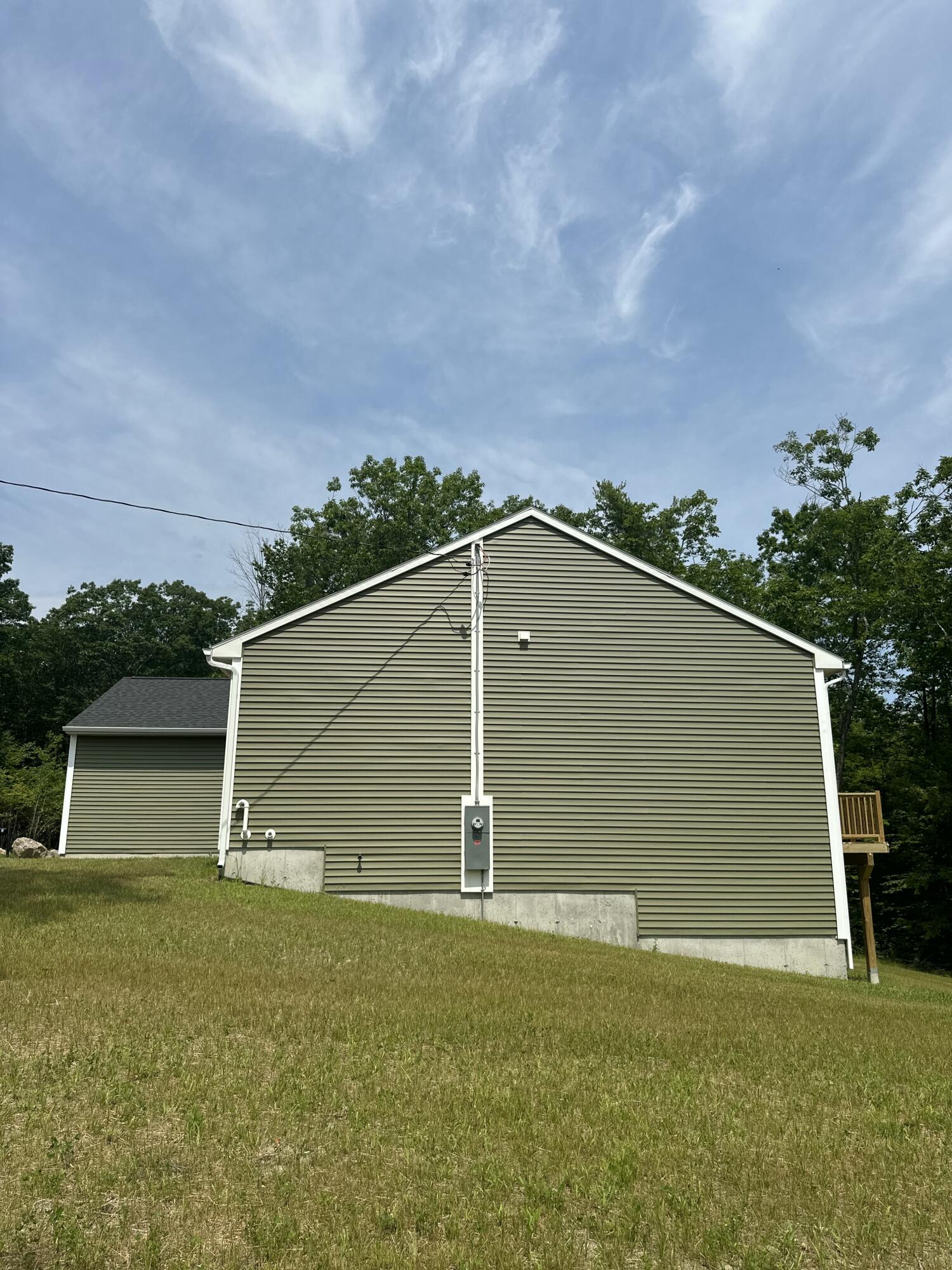 4 Lochview Drive Lewiston ME 04240