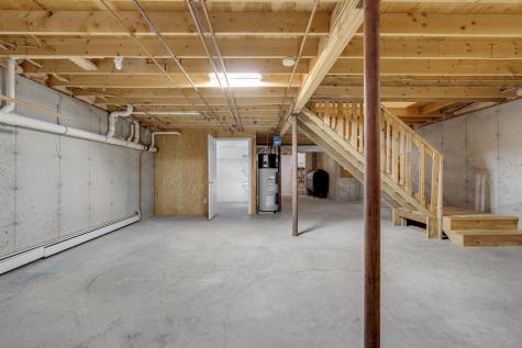 5 Skillin Road Cumberland ME 04021