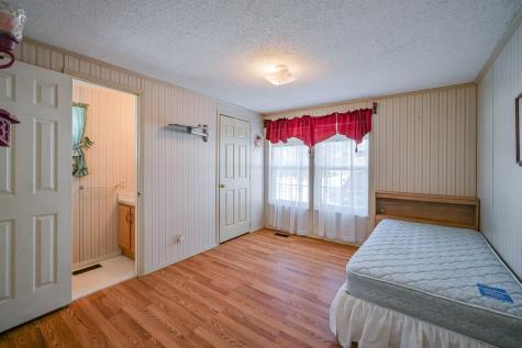 28 Olivia Avenue Oakland ME 04963