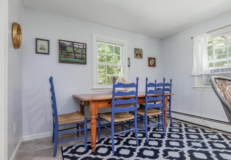 76 Ledgewood Drive Yarmouth ME 04096