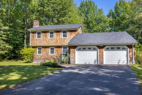 76 Ledgewood Drive Yarmouth ME 04096