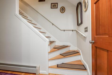 76 Ledgewood Drive Yarmouth ME 04096