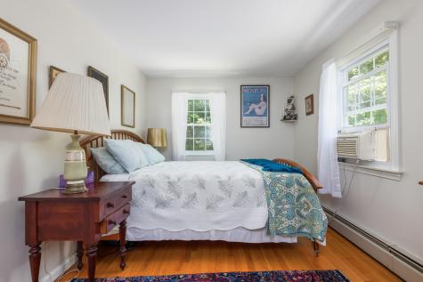 76 Ledgewood Drive Yarmouth ME 04096