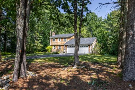 76 Ledgewood Drive Yarmouth ME 04096