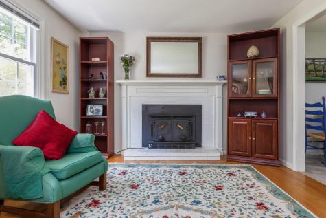 76 Ledgewood Drive Yarmouth ME 04096