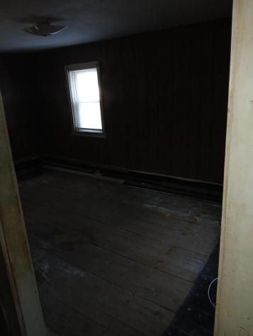 18 Lincoln Street Richmond ME 04357