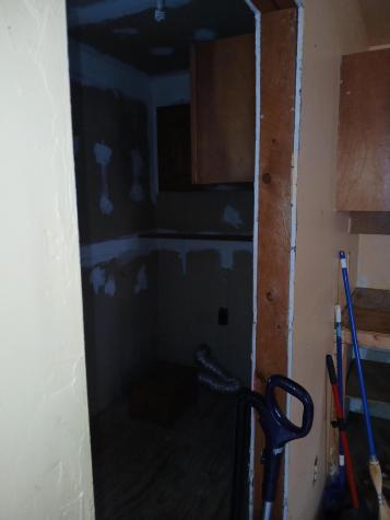 18 Lincoln Street Richmond ME 04357