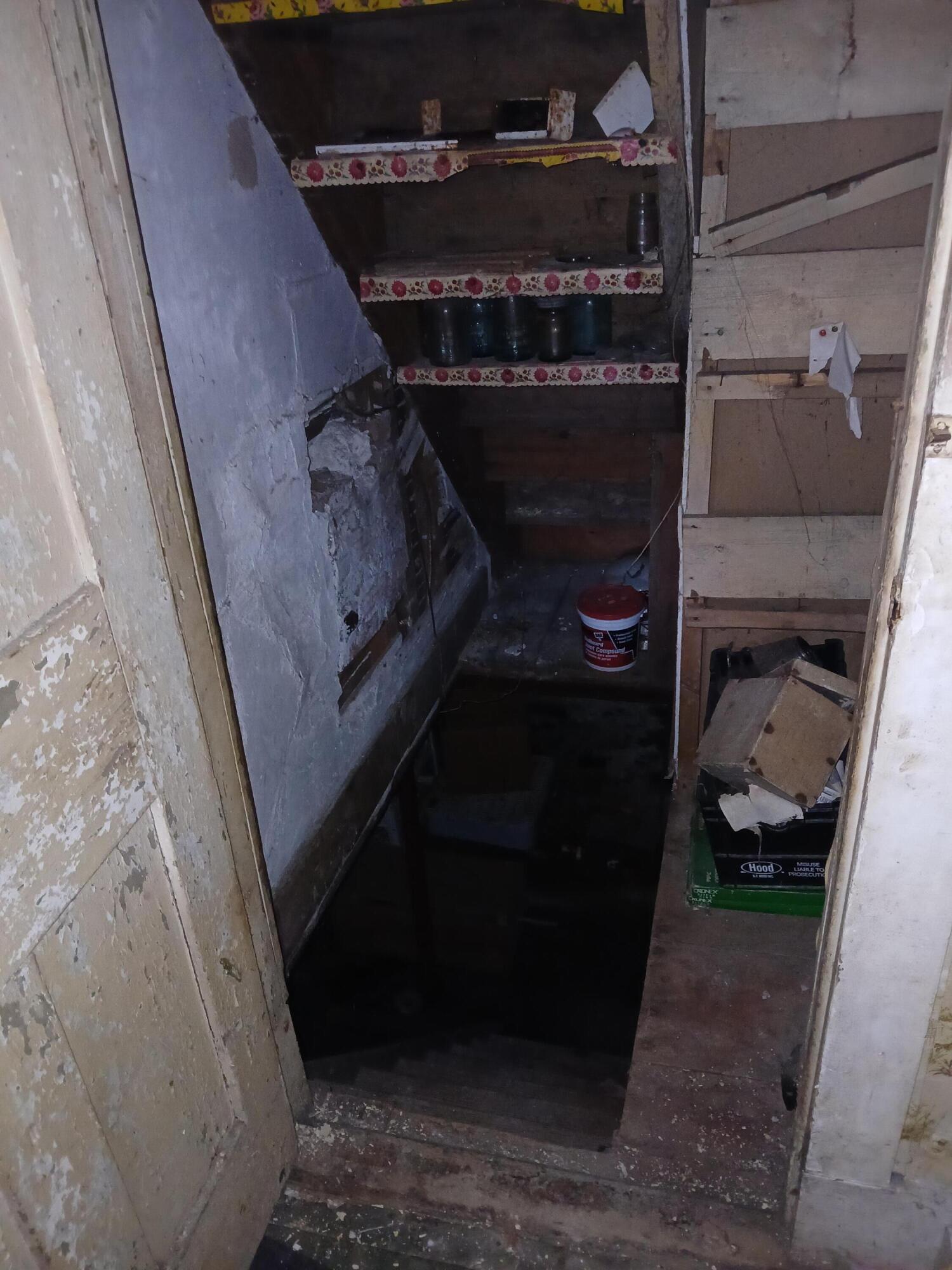 18 Lincoln Street Richmond ME 04357