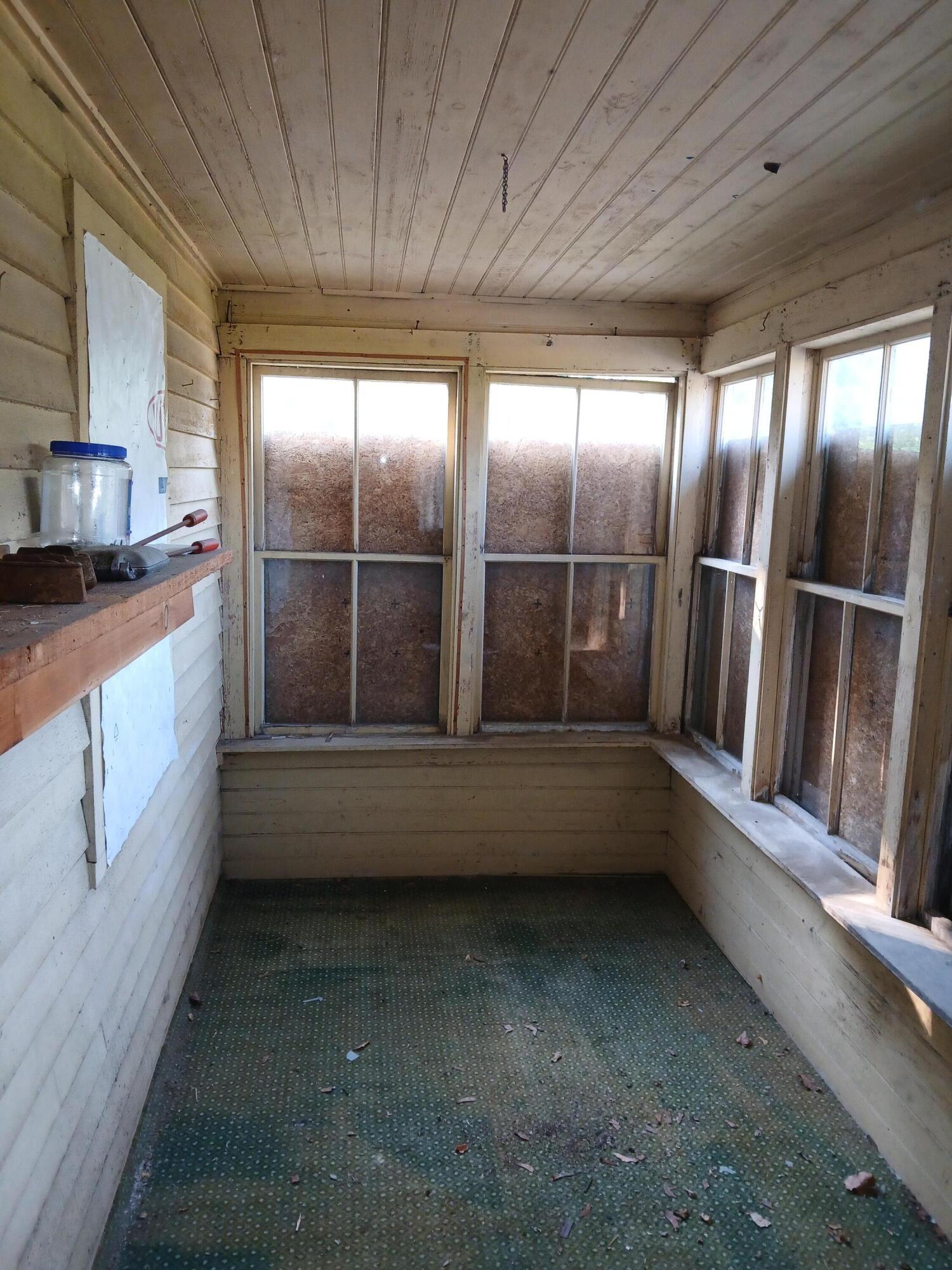 18 Lincoln Street Richmond ME 04357