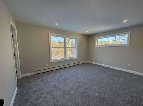 18 Shepherd Lane Windham ME 04103