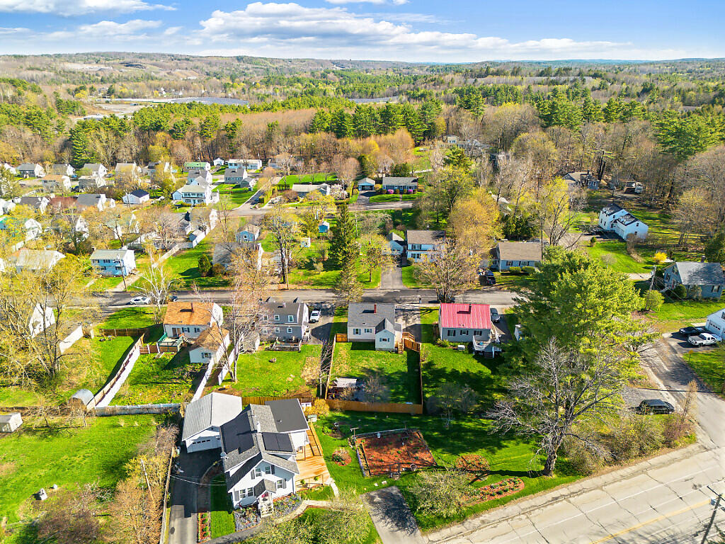 74 Newland Avenue Augusta ME 04330