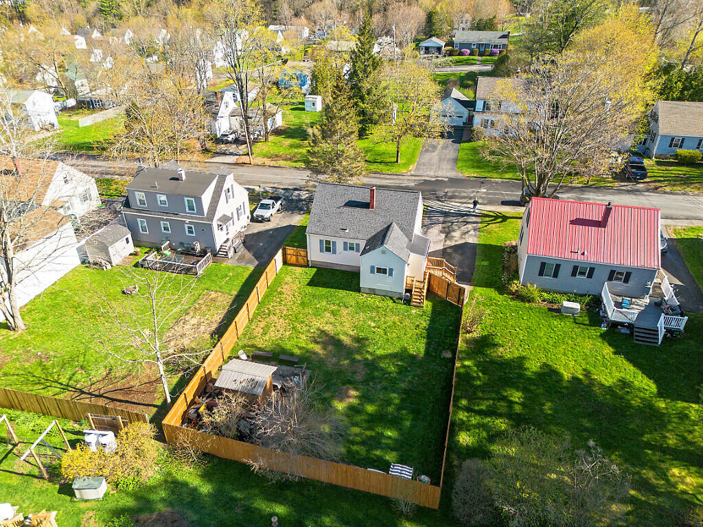 74 Newland Avenue Augusta ME 04330