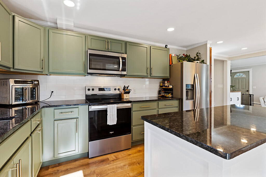 74 Newland Avenue Augusta ME 04330