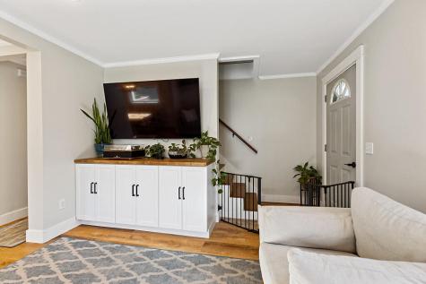 74 Newland Avenue Augusta ME 04330