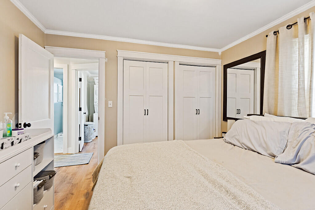 74 Newland Avenue Augusta ME 04330