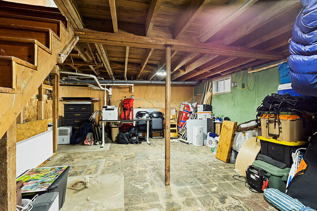 74 Newland Avenue Augusta ME 04330