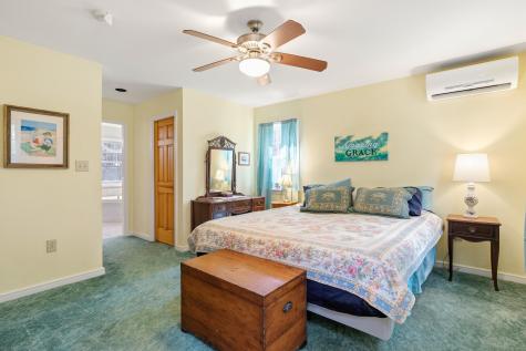 11 Hovey Lane Brunswick ME 04011