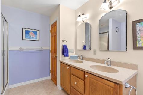 11 Hovey Lane Brunswick ME 04011