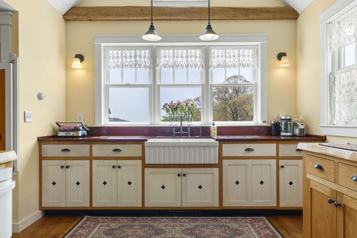 165 Ocean Point Road Boothbay ME 04544