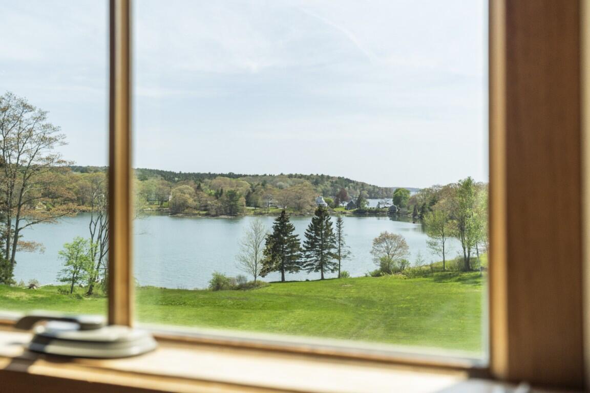 165 Ocean Point Road Boothbay ME 04544