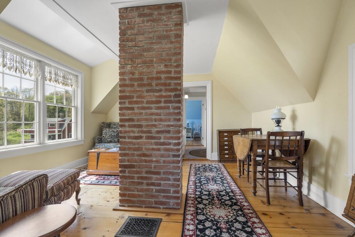 165 Ocean Point Road Boothbay ME 04544