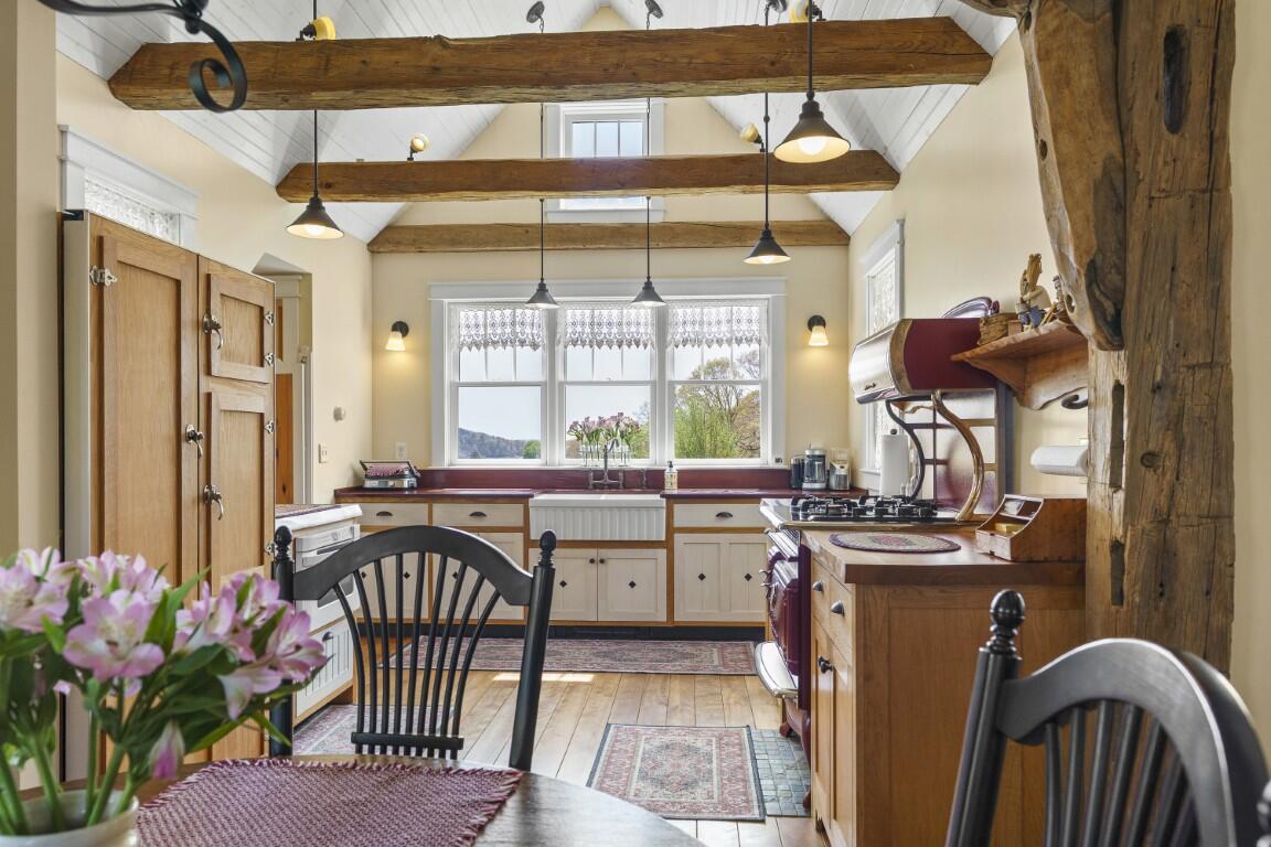 165 Ocean Point Road Boothbay ME 04544