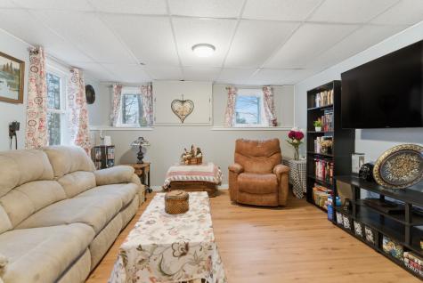 124 Sedgley Road Greene ME 04236