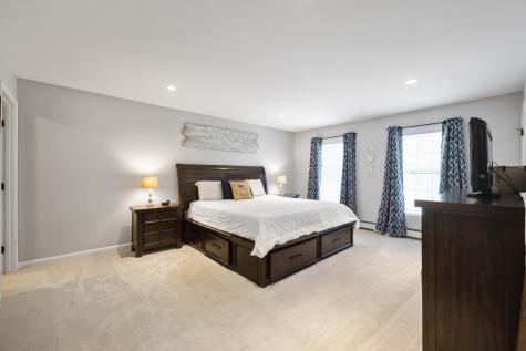 7 Flagship Lane Windham ME 04062