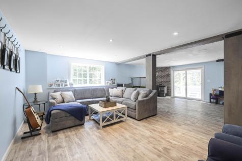 7 Flagship Lane Windham ME 04062