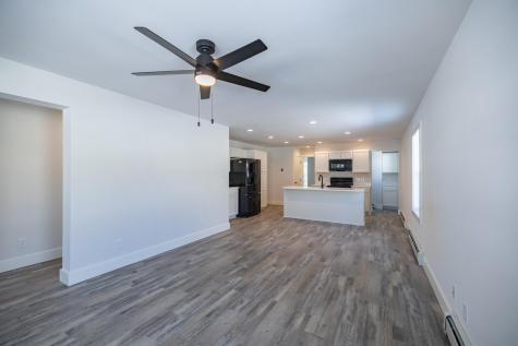 17 Streamside Drive Auburn ME 04210