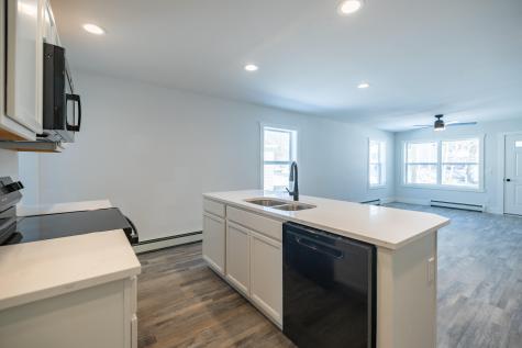 17 Streamside Drive Auburn ME 04210