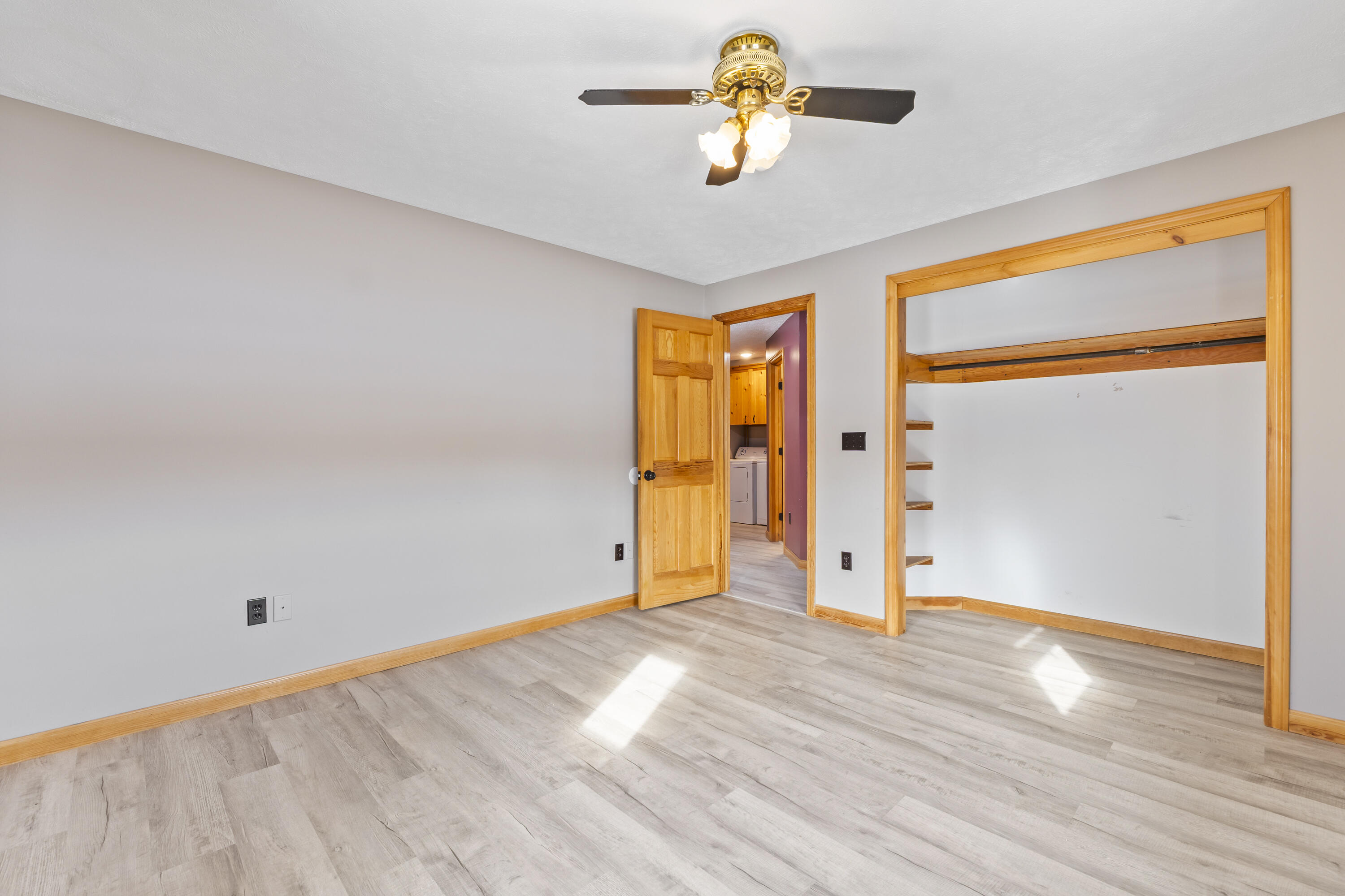 823 Washington Street N Auburn ME 04210