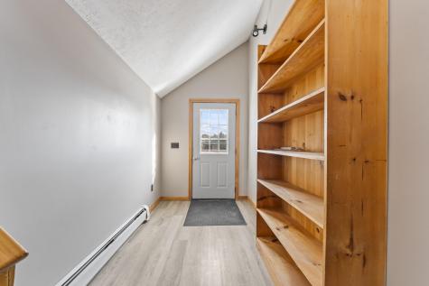 823 Washington Street N Auburn ME 04210