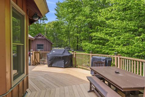 26/lot3037 Emerald Point Drive Frye Island ME 04071