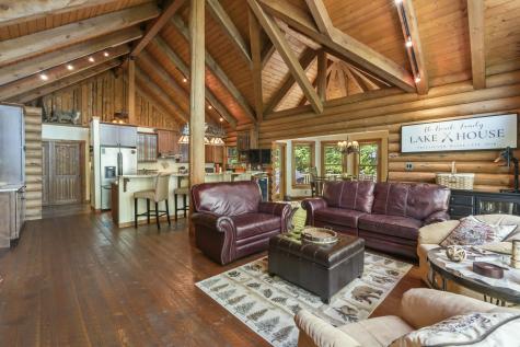 26/lot3037 Emerald Point Drive Frye Island ME 04071