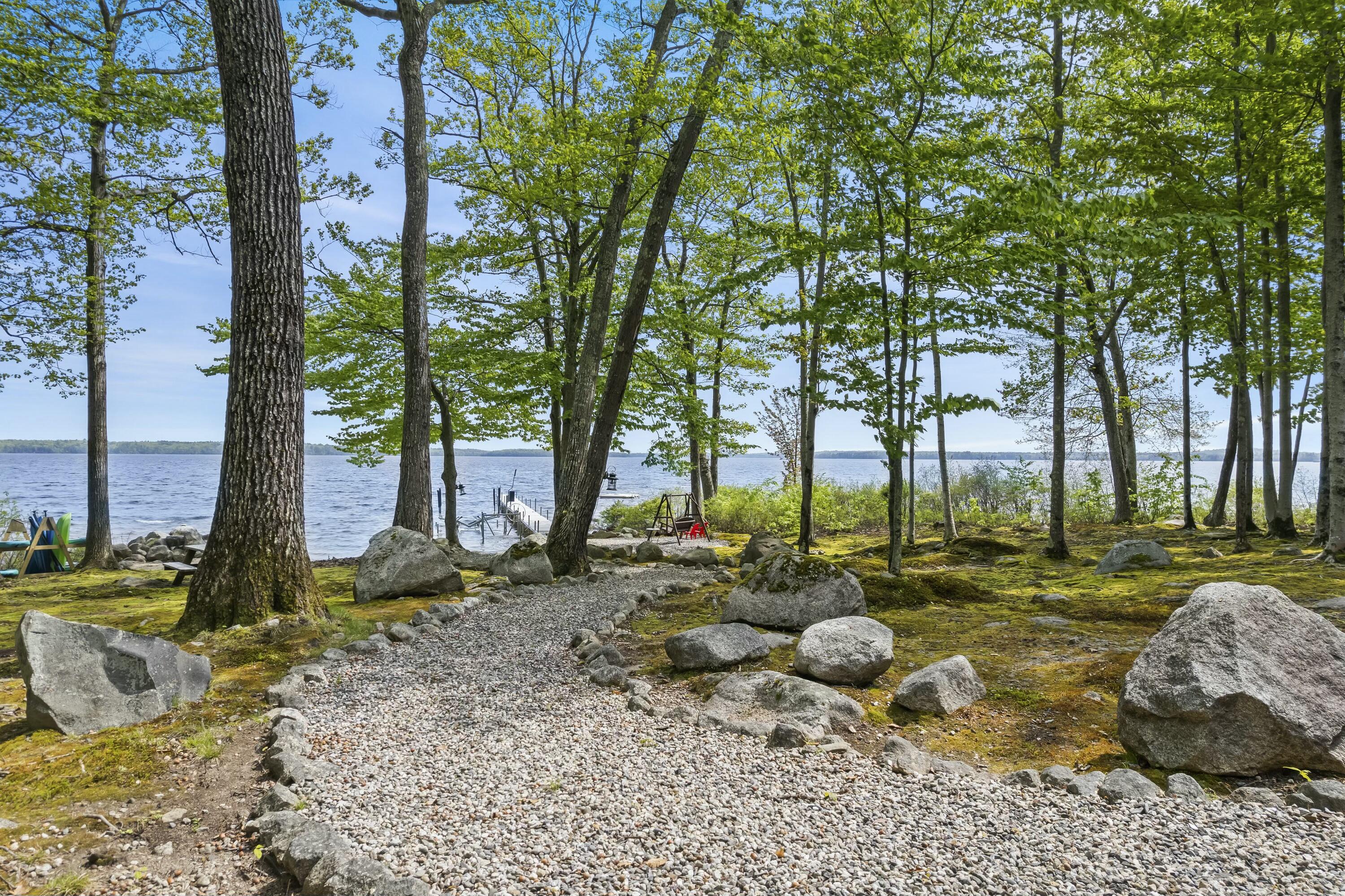 26/lot3037 Emerald Point Drive Frye Island ME 04071