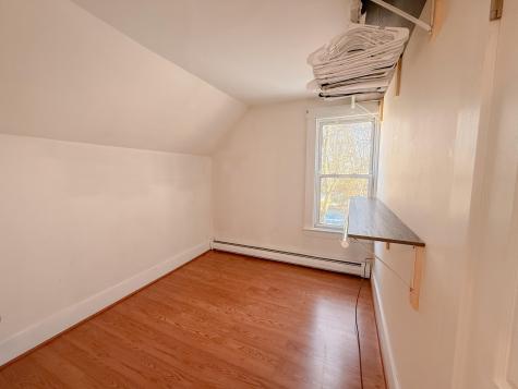 42 Old Farm Hill Auburn ME 04210