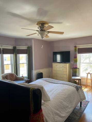 27 Swan Street Calais ME 04619