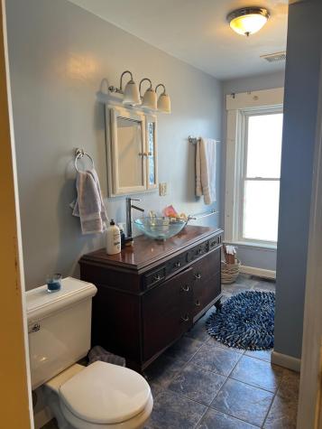 27 Swan Street Calais ME 04619