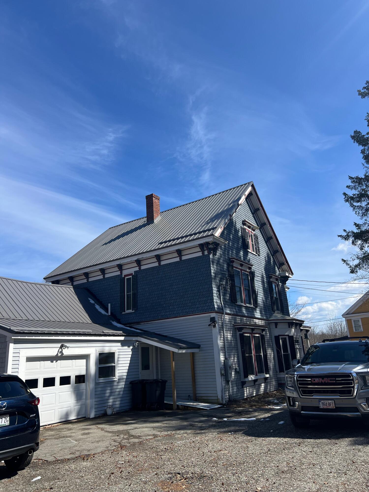 27 Swan Street Calais ME 04619