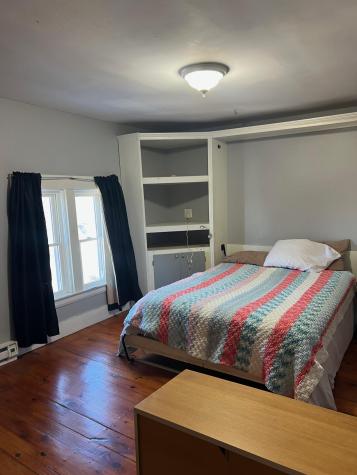 27 Swan Street Calais ME 04619