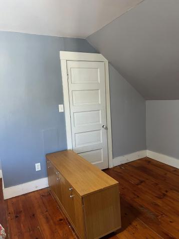 27 Swan Street Calais ME 04619