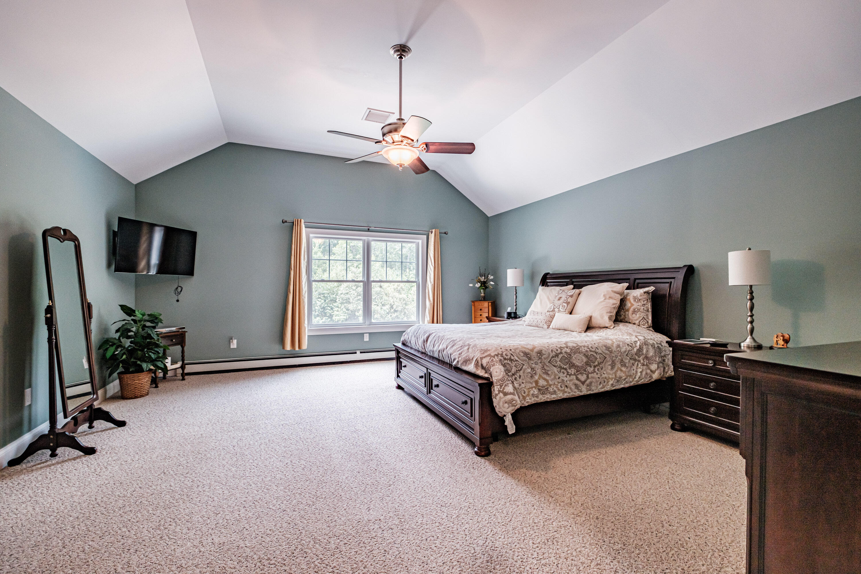 8 Red Barn Circle Scarborough ME 04074