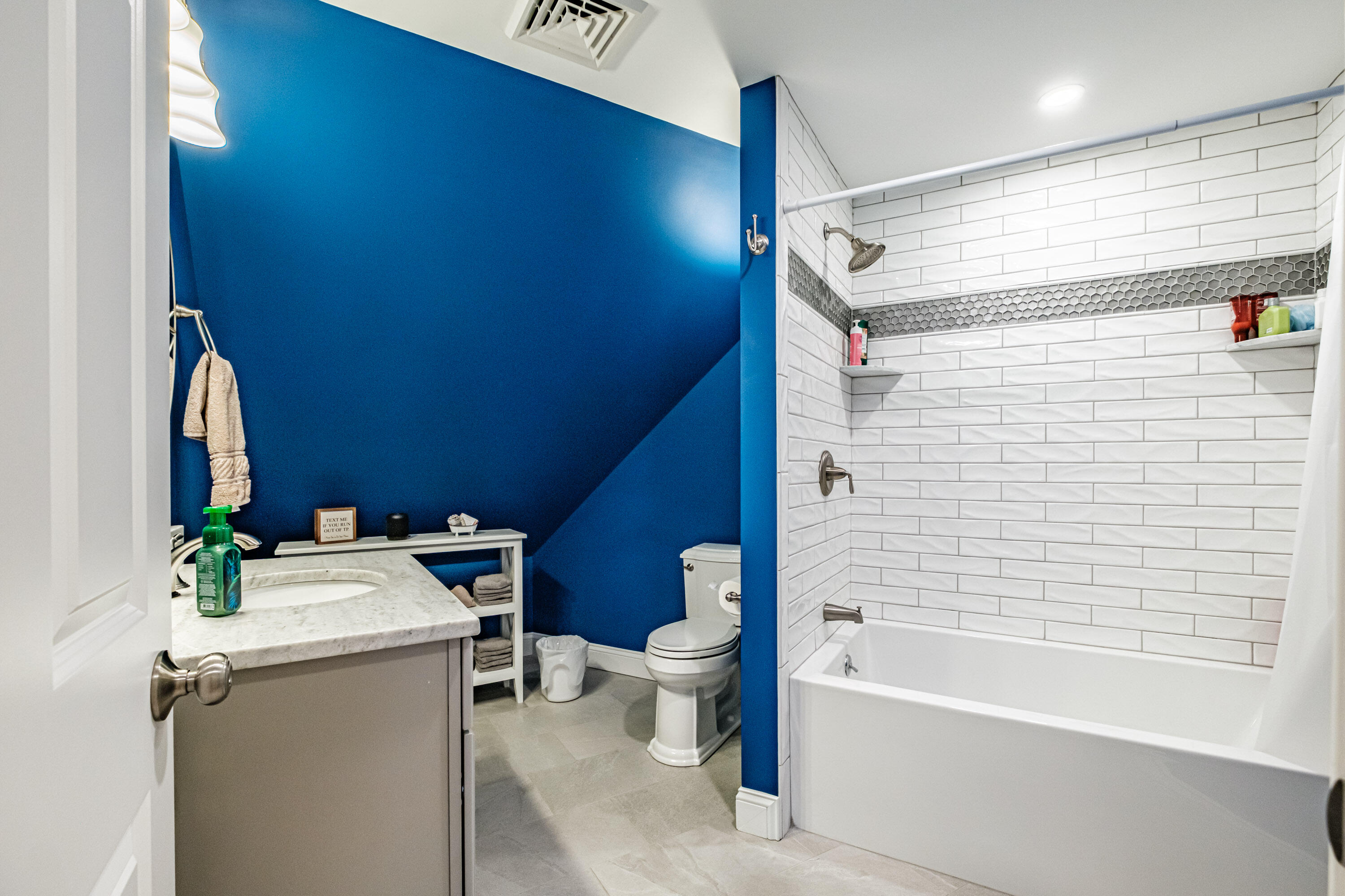 8 Red Barn Circle Scarborough ME 04074