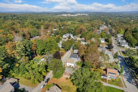 30 Hillsdale Street Auburn ME 04210