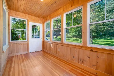 30 Hillsdale Street Auburn ME 04210