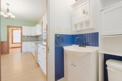 30 Hillsdale Street Auburn ME 04210
