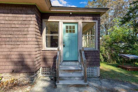 30 Hillsdale Street Auburn ME 04210